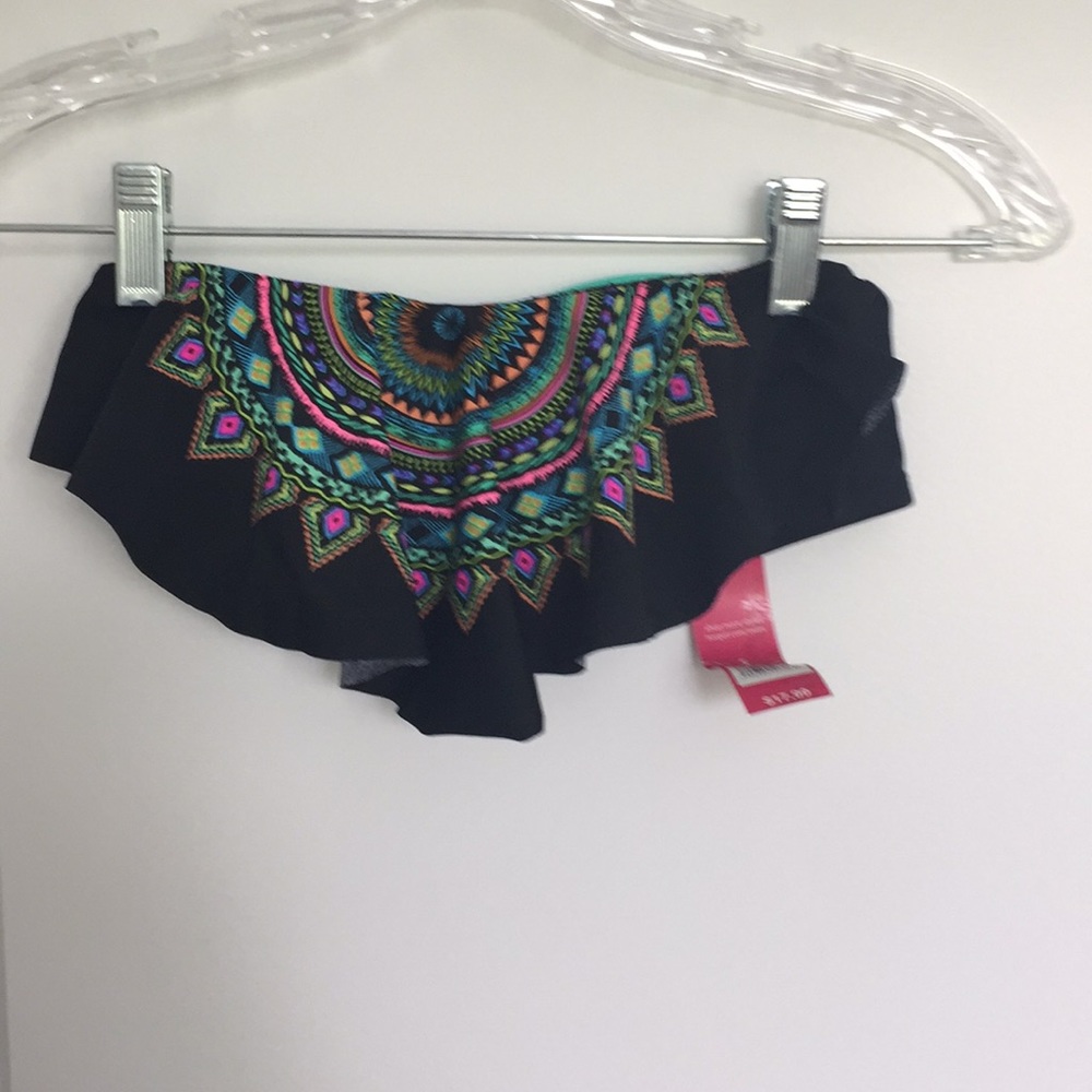 Xhilaration Bikini Top, size small, NWT